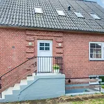 4 Person In * Ansager